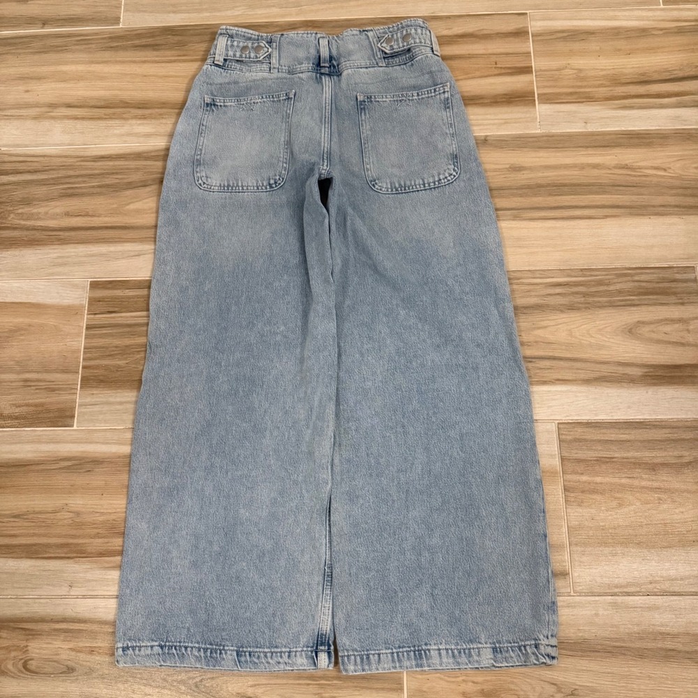 Free People We The Free Super Sweep Wide Leg Jeans Light Wash Blue Denim S - Picture 3 of 8